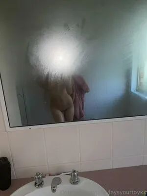 Hayleysyourtoyxx OnlyFans Leaked Free Thumbnail Picture - #4Swo8NP57l