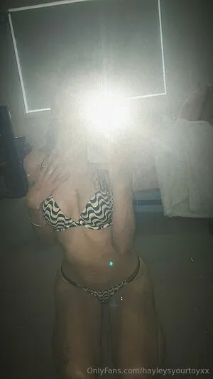Hayleysyourtoyxx OnlyFans Leaked Free Thumbnail Picture - #P5VoZ5iz1w