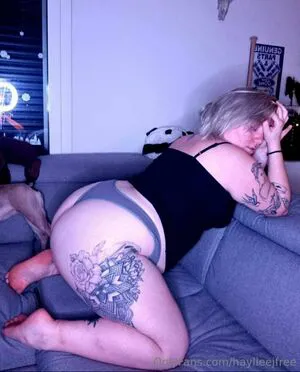 Haylieejfree OnlyFans Leaked Free Thumbnail Picture - #3l2MMvbNJ1