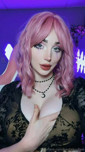 Hayliekyufree OnlyFans Leaked Free Thumbnail Picture - #s47VlaXz6X