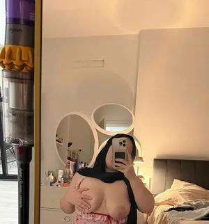 Hazaal Dinmi OnlyFans Leaked Free Thumbnail Picture - #UENS4rxRuN