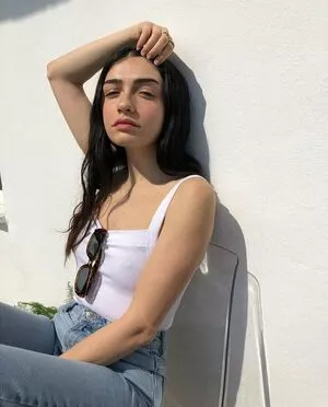 Hazar Erguclu OnlyFans Leaked Free Thumbnail Picture - #HMol2sRrri