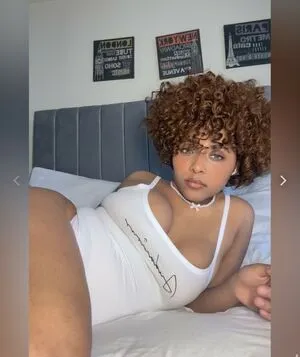 Hazel Dreamyyhazel OnlyFans Leaked Free Thumbnail Picture - #03J8j8P0KK