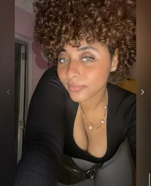 Hazel Dreamyyhazel OnlyFans Leaked Free Thumbnail Picture - #syGowmIrIr