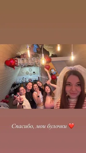 Hazievay OnlyFans Leaked Free Thumbnail Picture - #rtipI8xHNW