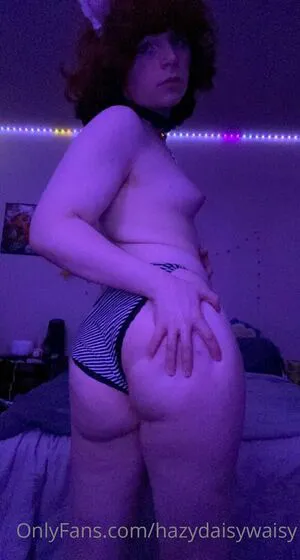Hazydaisywaisy OnlyFans Leaked Free Thumbnail Picture - #PqwXmx95m7