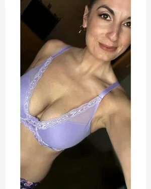 Heather Alyse Becker OnlyFans Leaked Free Thumbnail Picture - #Ag4I2g7mO7