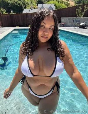 Heather Hicks OnlyFans Leaked Free Thumbnail Picture - #RStCNx39cy