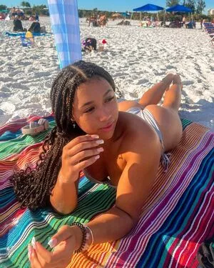 Heaven Collins OnlyFans Leaked Free Thumbnail Picture - #TrsdSYx3cO