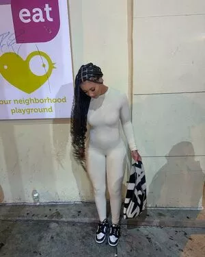 Heaven Collins OnlyFans Leaked Free Thumbnail Picture - #Zm411YUaQ5