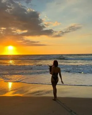 Heaven Peralejo OnlyFans Leaked Free Thumbnail Picture - #UPRUHD83A3