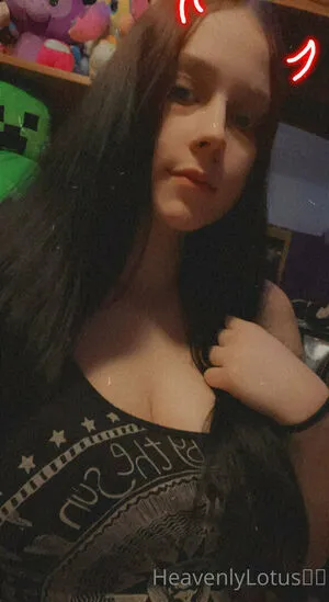 Heavenly Lotus3519 OnlyFans Leaked Free Thumbnail Picture - #yxcoiSnpTH