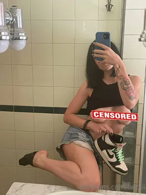 Hebiii OnlyFans Leaked Free Thumbnail Picture - #7Wm1fvUU2y
