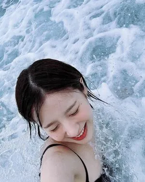 Heejin Artms Loona OnlyFans Leaked Free Thumbnail Picture - #HtpUQpLP4K