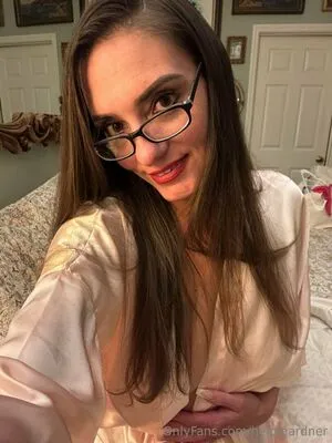 Heidi Gardner OnlyFans Leaked Free Thumbnail Picture - #P4uMxAEXJb