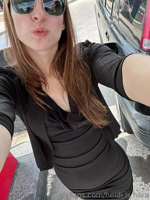 Heidi Is Here OnlyFans Leaked Free Thumbnail Picture - #8SSEG6TTVd