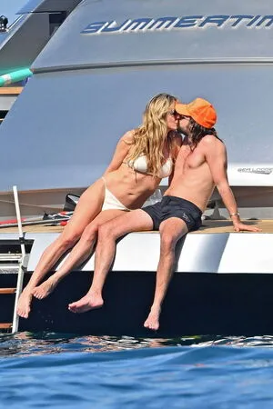 Heidi Klum OnlyFans Leaked Free Thumbnail Picture - #3t4MSX7duq