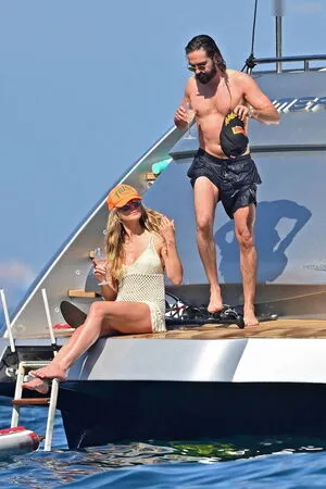 Heidi Klum OnlyFans Leaked Free Thumbnail Picture - #XVfms3PgkN