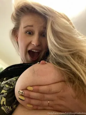 Heidisophiabobia OnlyFans Leaked Free Thumbnail Picture - #Ts4XyOXp4A