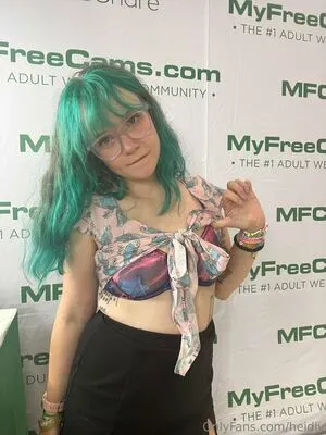 Heidiv OnlyFans Leaked Free Thumbnail Picture - #OSeNsfeC5P