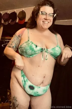 Hela Stoned Bbw OnlyFans Leaked Free Thumbnail Picture - #1SjPLxLLEk