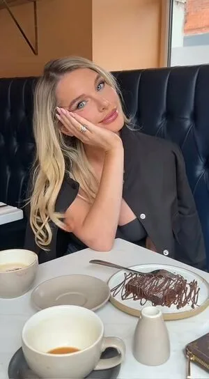 Helen Flanagan OnlyFans Leaked Free Thumbnail Picture - #S57vkcoi2Z