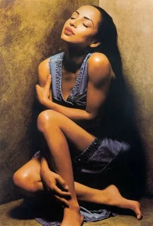 Helen Folasade Adu OnlyFans Leaked Free Thumbnail Picture - #YfJSSPkOnX