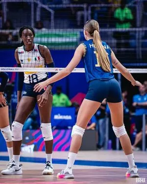 Helena Wenk Hoengen OnlyFans Leaked Free Thumbnail Picture - #md1Y75dysz