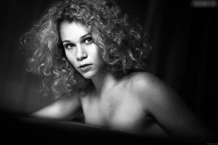 Helenas Luminance Emma O Marmor OnlyFans Leaked Free Thumbnail Picture - #Xh9R7qJnvB