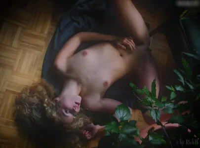 Helenas Luminance Emma O Marmor OnlyFans Leaked Free Thumbnail Picture - #sUAtPKpA9x