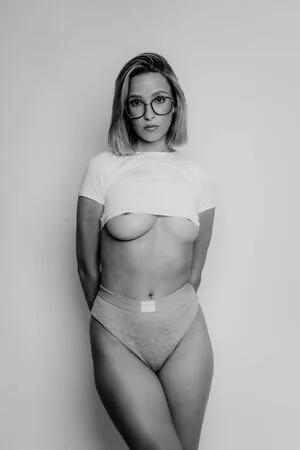Helene Hdm OnlyFans Leaked Free Thumbnail Picture - #ia95aCblM6