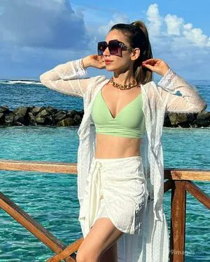 Heli Daruwala OnlyFans Leaked Free Thumbnail Picture - #1CT5PcHWWr