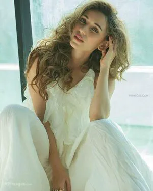 Heli Daruwala OnlyFans Leaked Free Thumbnail Picture - #4YVLauB8z7