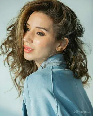 Heli Daruwala OnlyFans Leaked Free Thumbnail Picture - #HEVAfZ7PZY