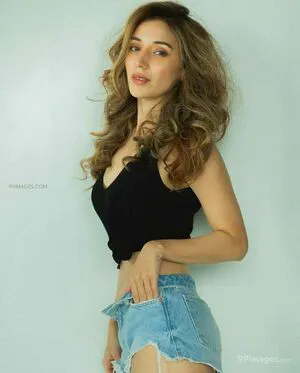 Heli Daruwala OnlyFans Leaked Free Thumbnail Picture - #bFEck9OmFA