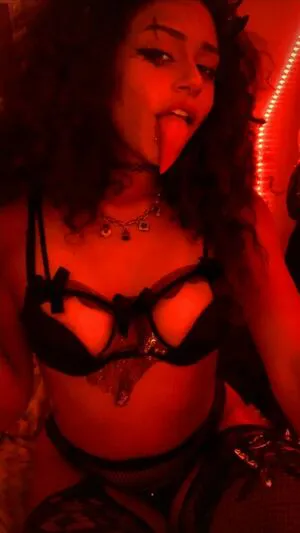 Hellazebra OnlyFans Leaked Free Thumbnail Picture - #MjcwOBwpSJ