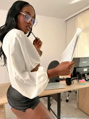 Hellen Ebony OnlyFans Leaked Free Thumbnail Picture - #DI7LGS93bM
