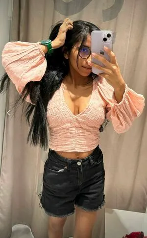 Hellen5110 OnlyFans Leaked Free Thumbnail Picture - #61ZnpUvaP7