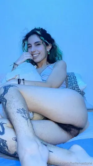 Hellenastone OnlyFans Leaked Free Thumbnail Picture - #e1EoGsYa1k
