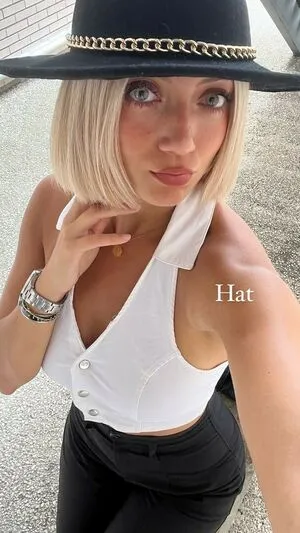 Hello Iris OnlyFans Leaked Free Thumbnail Picture - #3omVlLIzXO