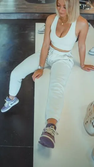 Hello Iris OnlyFans Leaked Free Thumbnail Picture - #ASMiGBtbCB