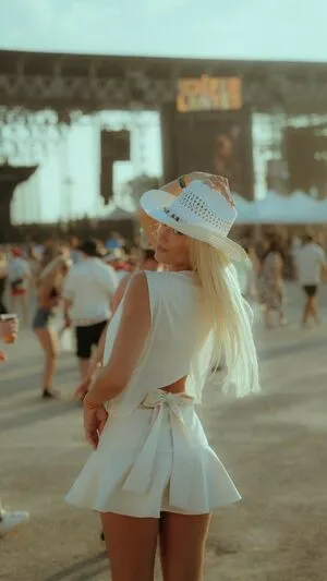 Hello Iris OnlyFans Leaked Free Thumbnail Picture - #IYV0ouBcif