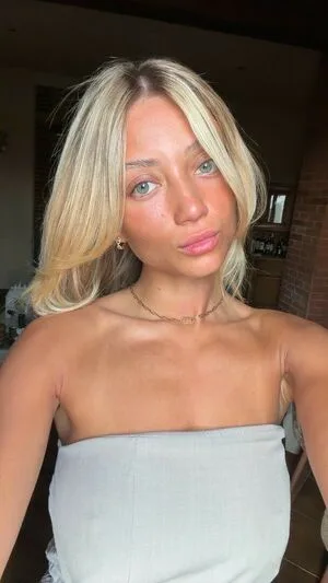 Hello Iris OnlyFans Leaked Free Thumbnail Picture - #PfOR615Y2k