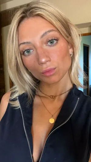 Hello Iris OnlyFans Leaked Free Thumbnail Picture - #WAeOcItaAS