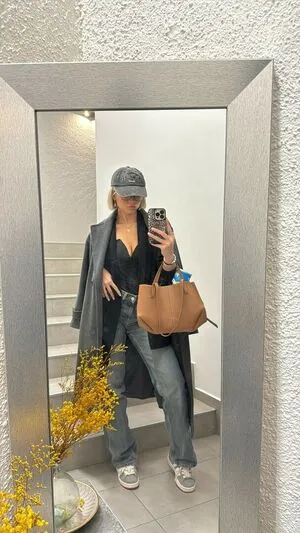 Hello Iris OnlyFans Leaked Free Thumbnail Picture - #ZtjGMTVpeJ