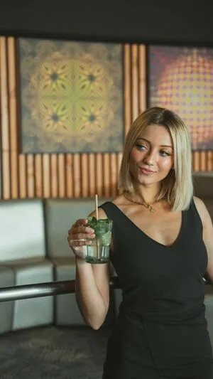 Hello Iris OnlyFans Leaked Free Thumbnail Picture - #vjmig3uga5