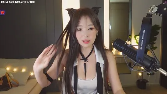 Hello Kiko OnlyFans Leaked Free Thumbnail Picture - #CjymidrbYT