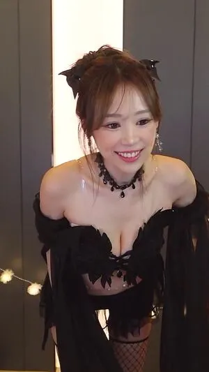 Hello Kiko OnlyFans Leaked Free Thumbnail Picture - #bucJwZ7mw3