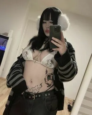 Hellok1ttyslvt OnlyFans Leaked Free Thumbnail Picture - #GbCfjoK2K5