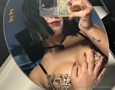 Hellokattyx OnlyFans Leaked Free Thumbnail Picture - #3DGXaaT2ed
